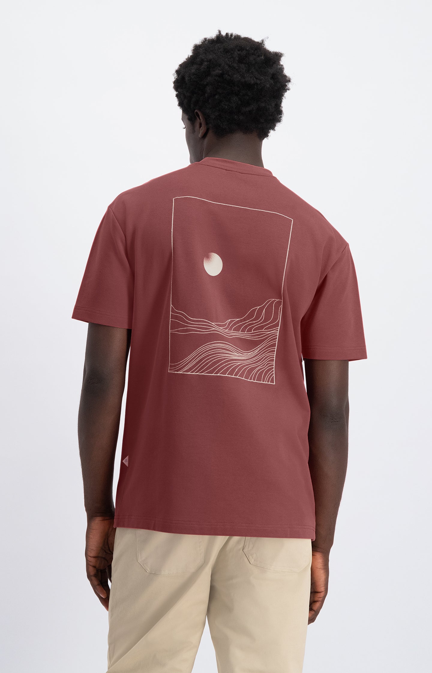 Law Of The Sea Nightfall Tee Rood Heren