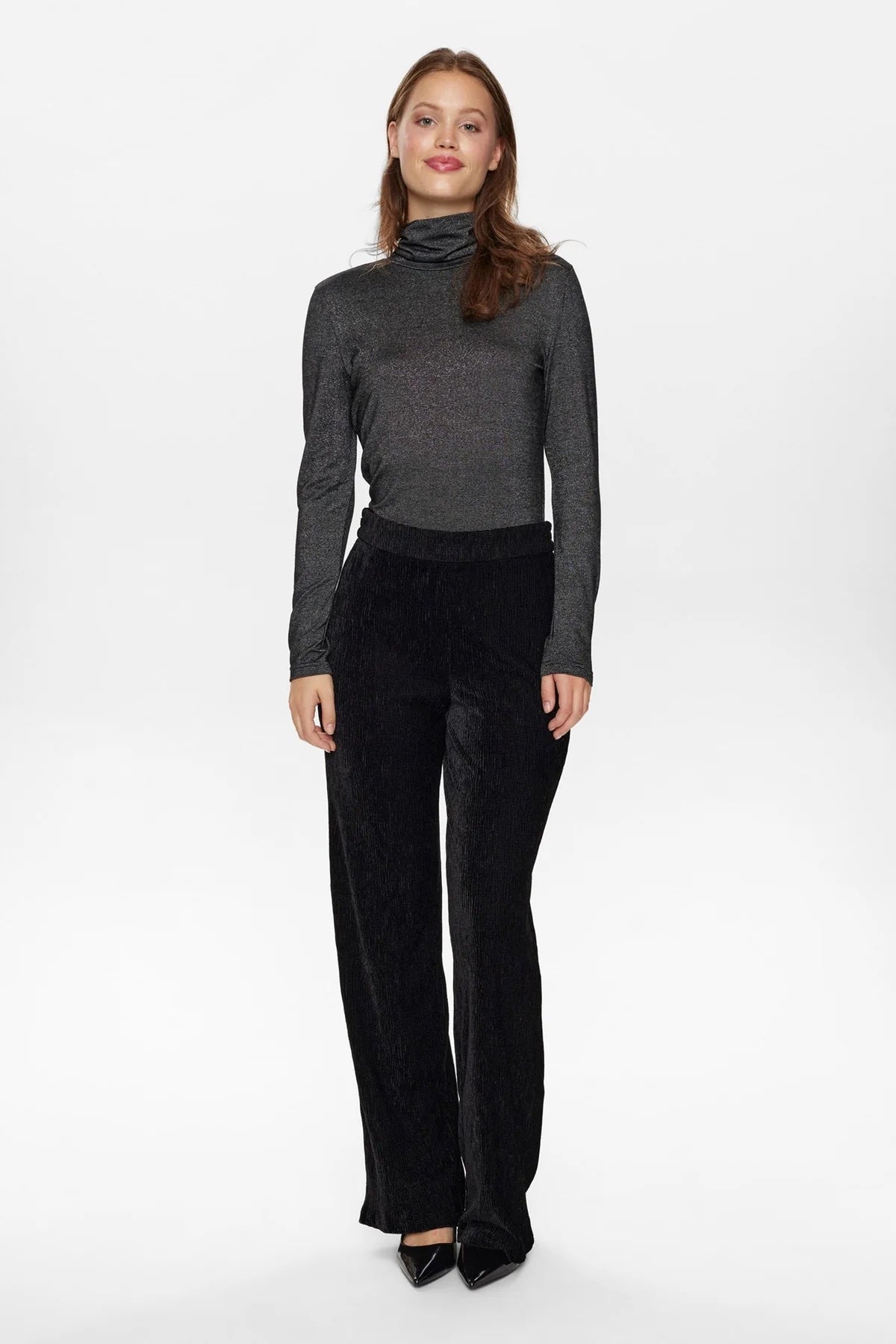 Numph Millas Pants Zwart Dames