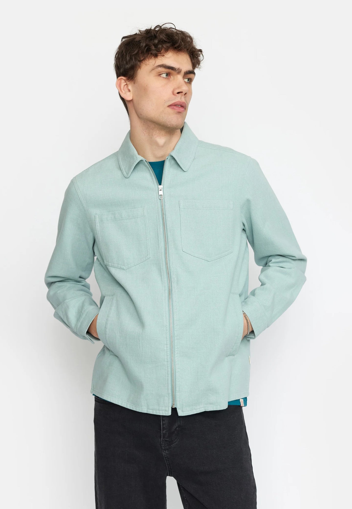 Overshirt with zipper