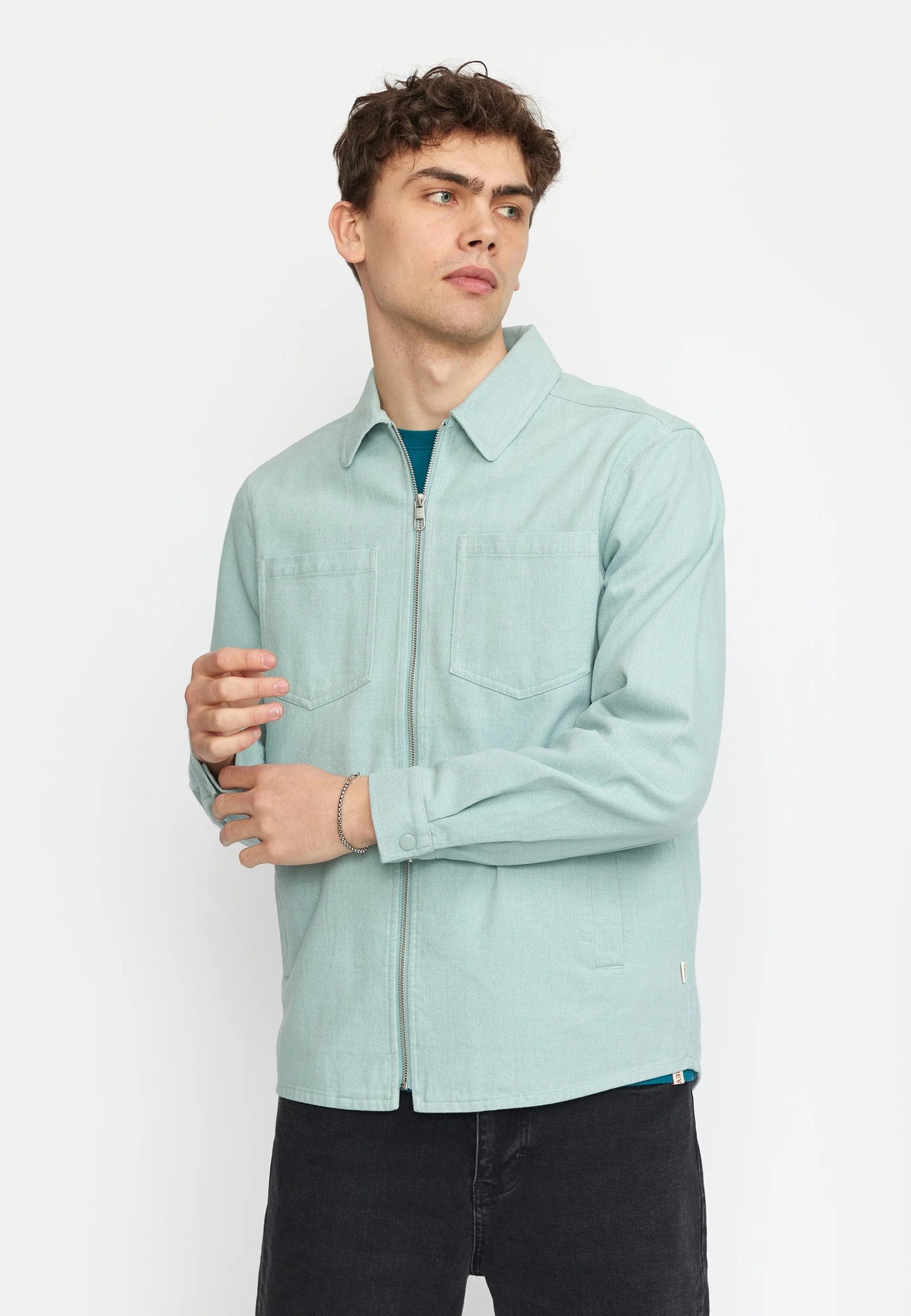 Overshirt with zipper