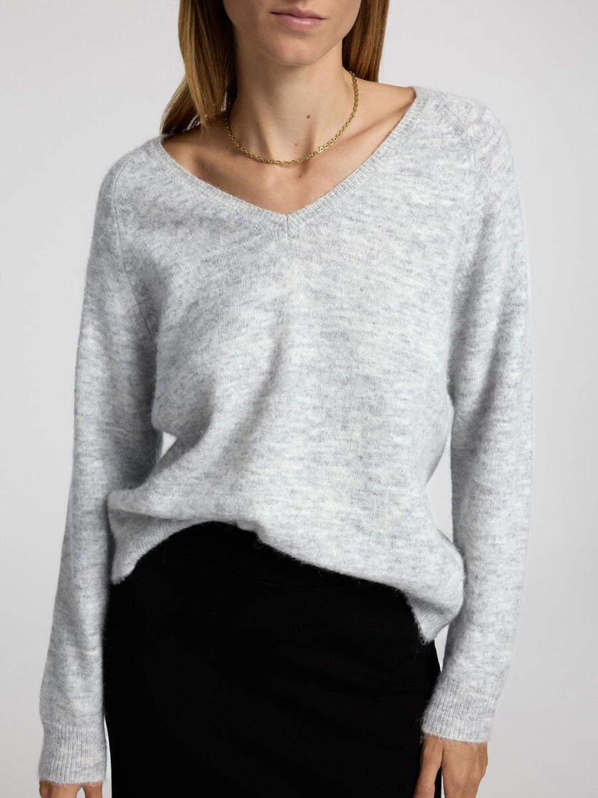 Lulu ls knit v-neck