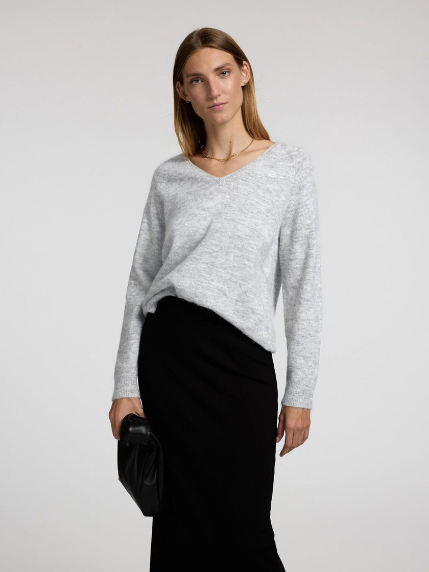 Lulu ls knit v-neck