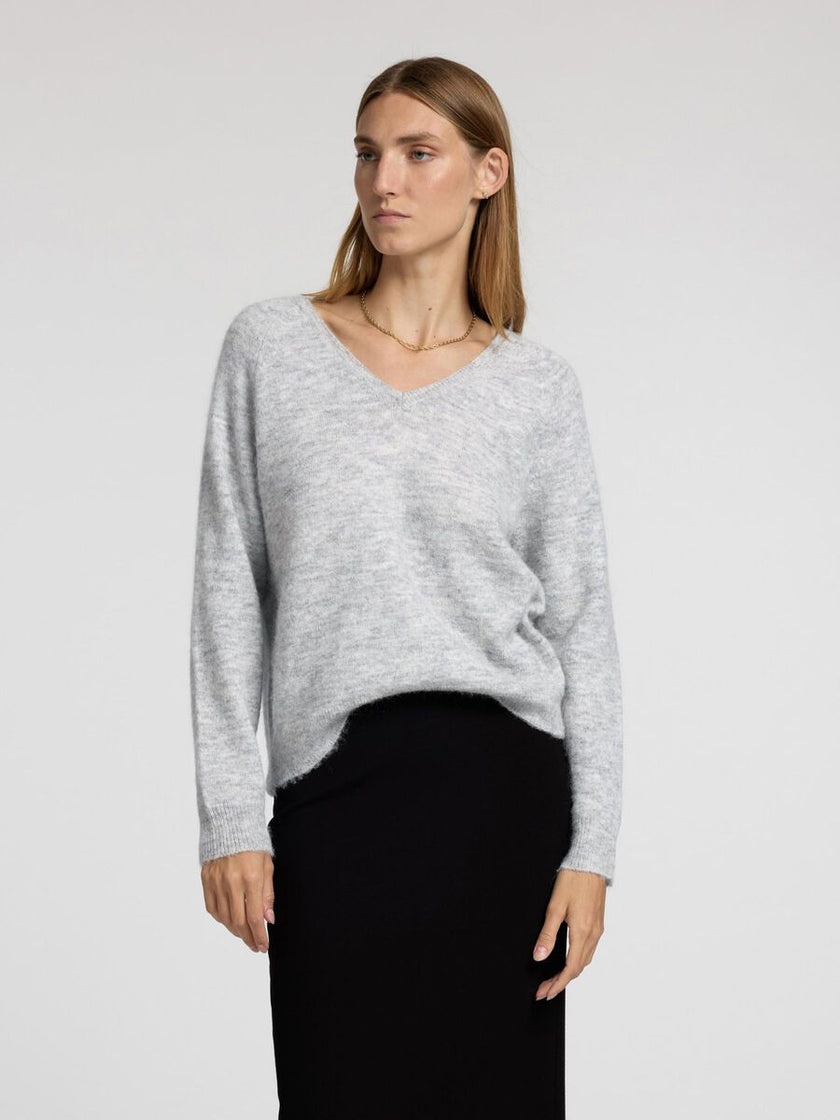 Lulu ls knit v-neck