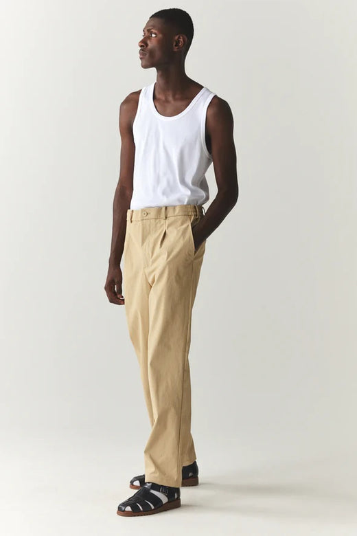 Pleated pants