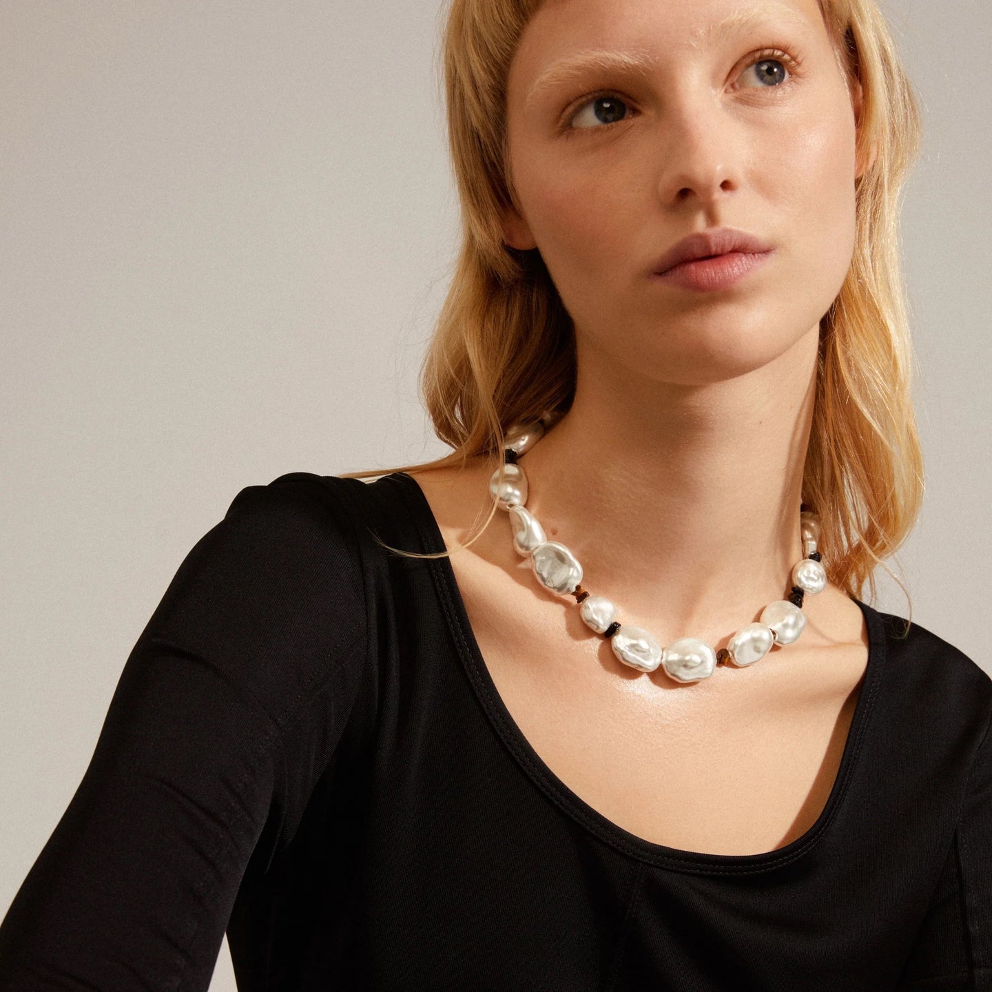 Rhythm pearl necklace gold-plated