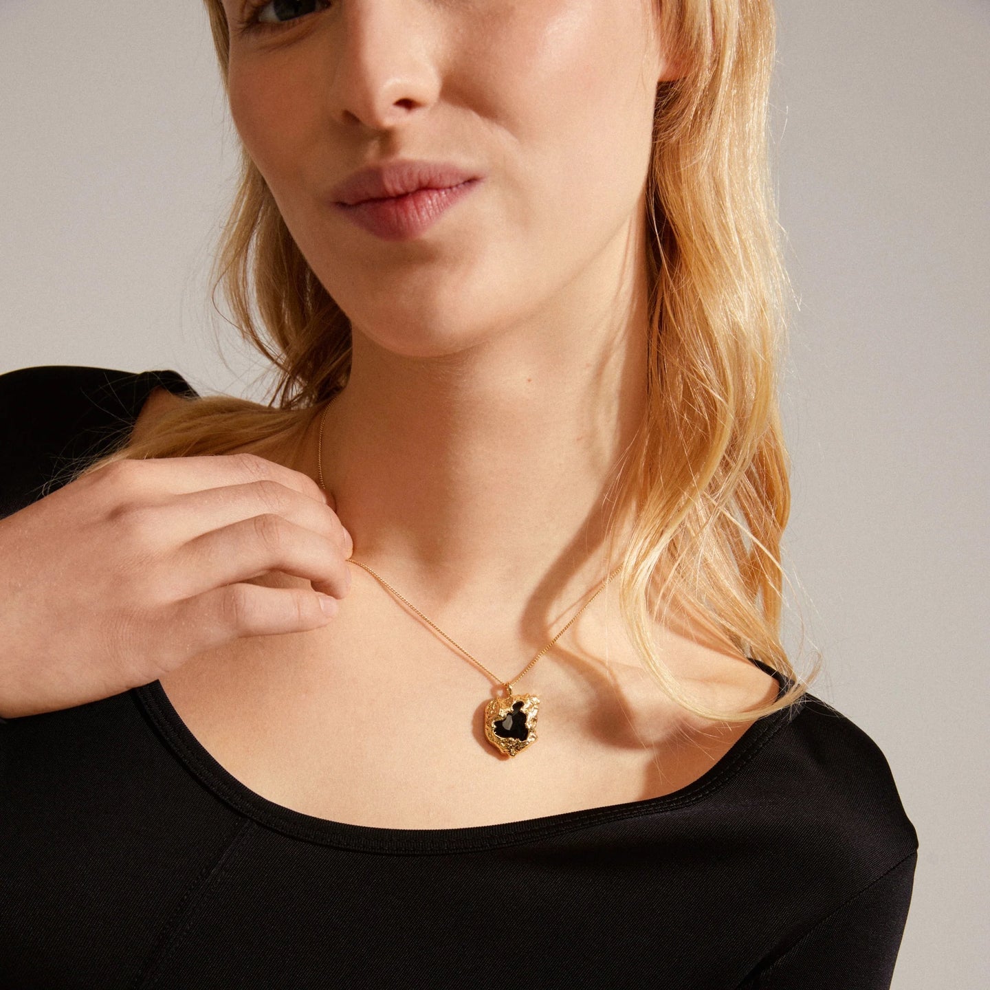 Rhythm recycled pendant necklace gold-plated